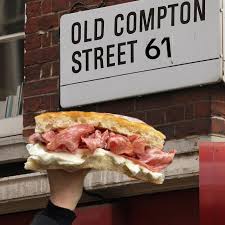 Discover All’Antico Vinaio in London: A Taste of Tuscany