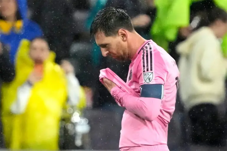 Inter miami: Lionel Messi Achieves 900 Career Goals with