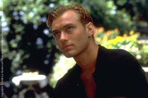 Jude Law: A Versatile Actor’s Journey Through Cinema