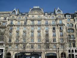 Exploring the Champs Elysees: Paris’s Iconic Avenue