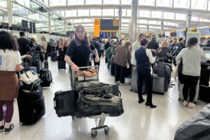 Impacts of Cyber Attacks on Heathrow Airport