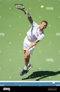 The Rise and Impact of Dan Evans in Tennis