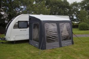 Discover Glossop: History and Growth of a Charming Town