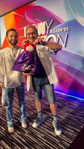 Exploring the Phenomenon of Gogglebox in the UK