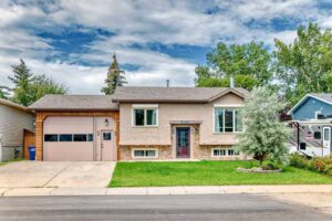 Hamilton Drive in Airdrie: An Overview of a Flourishing Community