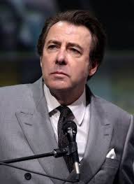 Exploring the Impact of Jonathan Ross on British Entertainment