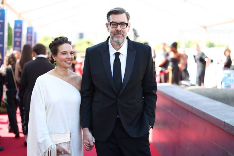 Understanding Richard Osman’s Wife and Their Relationship