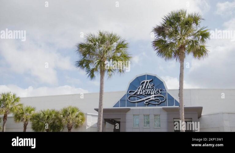 Discover Avenues Mall: Shopping, Dining, and Entertainment Hub