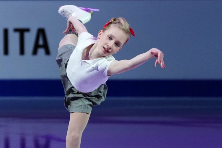 Iida Karhunen: A Rising Star in the Art World