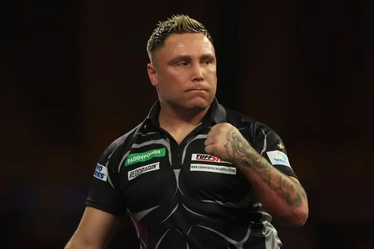 The Rise of Jonny Clayton: A Darts Champion’s Journey