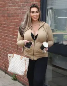 Latest News on Reality Star Lauren Goodger