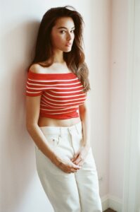 Madison Beer: A Journey Through Music and Stardom