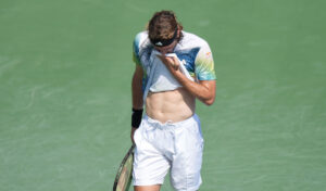 Stefanos Tsitsipas: The Rising Star of Tennis