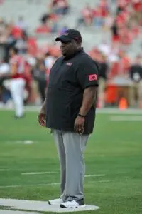 The Journey of Thomas Hammock in College Football
