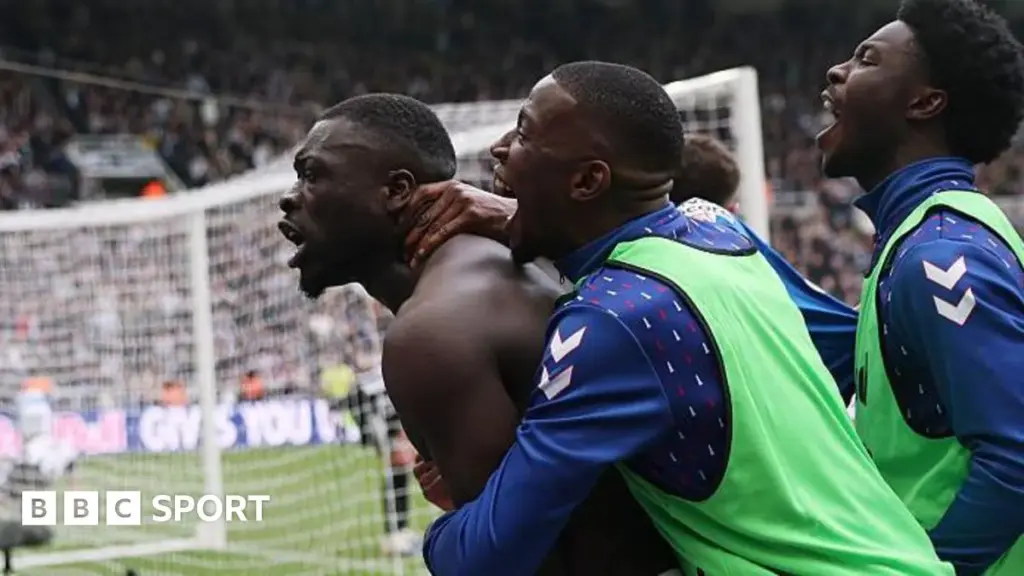 Newcastle vs Sunderland: Brian Brobbey’s Late Goal Secures Victory for Sunderland