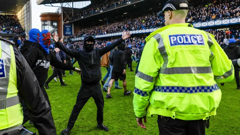 Rangers vs Celtic: A Dramatic Clash at Ibrox