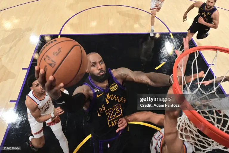 Lakers vs Suns: Lakers Secure Dominant Victory